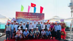 Cất nóc tòa A2 dự án Nhà ở xã hội Hacom Riverside Lào Cai